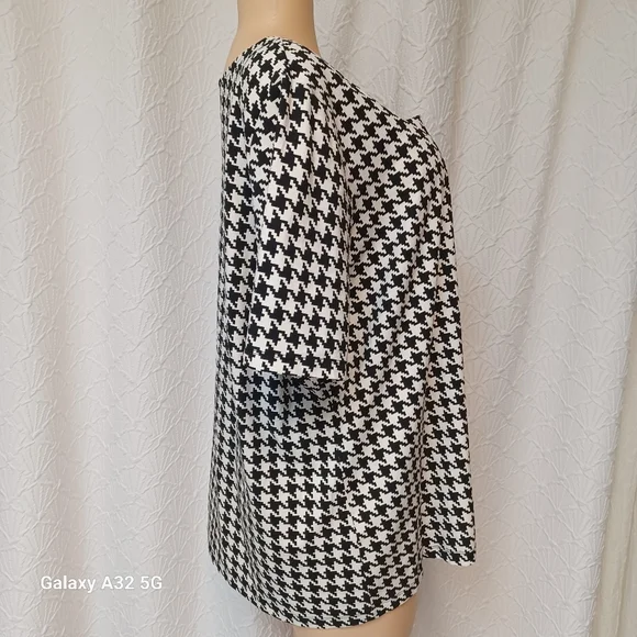 Jessica London Women Size 1X Black and White Houndstooth Blouse - Picture 5 of 12